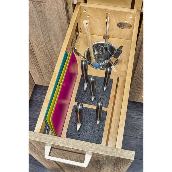 Rev-A-Shelf Maple Wood; Steel; Plastic, Natural Maple, 8.75 in W, 25.5 in H, 21.63 in D - 448KB-BCSC-8C