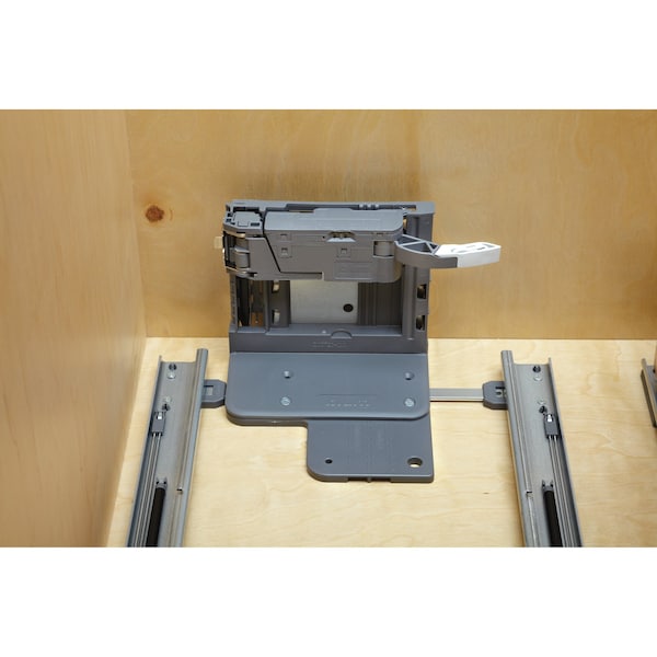 Rev-A-Shelf Maple Veneer, Light Brown, 18 in W, 24.25 in H, 22.5 in D, 22.5 in L, Light Brown - 4WCSD-2150DM-2