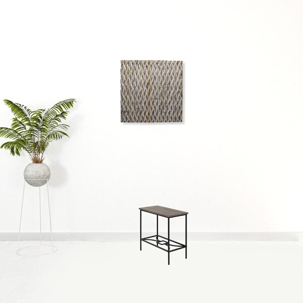 Homeroots 22 in. Dark Taupe & Black Metal Accent Table - 332703
