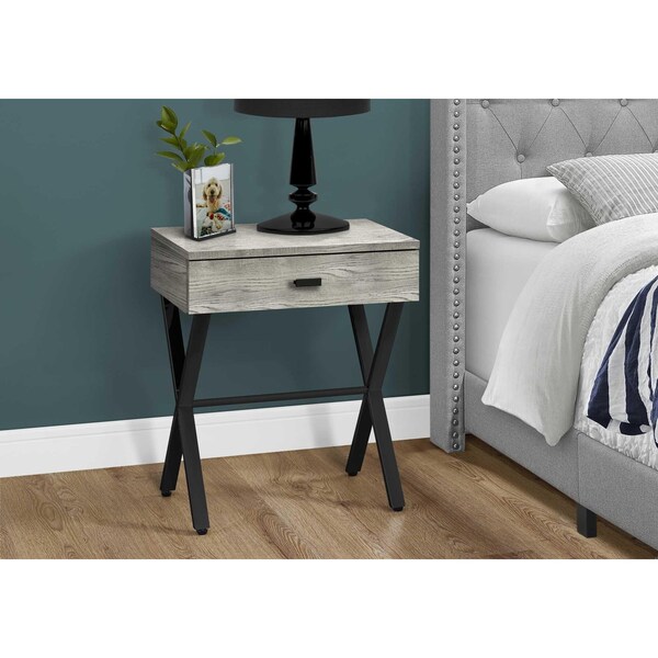 Homeroots 22.25 in. Grey Reclaimed Wood Particle Board & Black Metal Accent Table - 333207