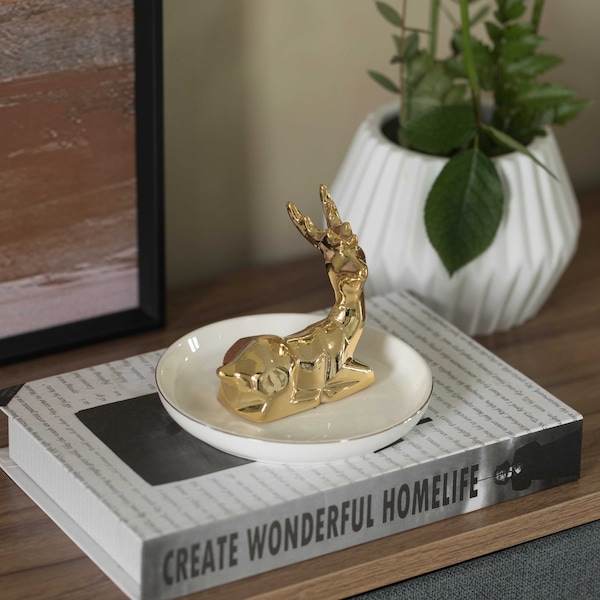 Uniquewise Modern Ceramic Trinket Dish Accent Plate Jewelry Holder White Plate and Gold Deer - QI004368.DR
