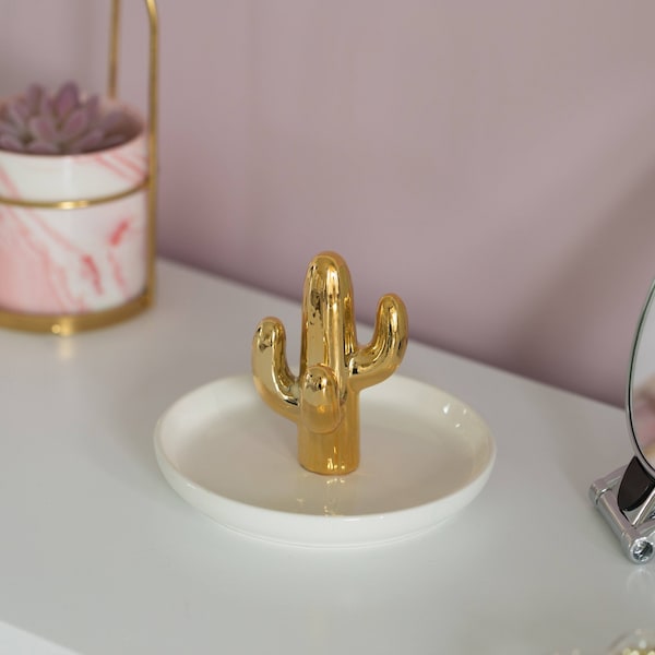 Uniquewise Modern Ceramic Trinket Dish Accent Plate Jewelry Holder White Plate and Gold Cactus Tree - QI004368.TR
