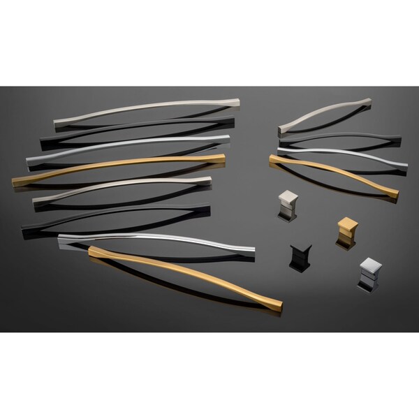 Richelieu 8 13/16-inch (224 mm) Center to Center Matte Black Contemporary Cabinet Pull - BP8232224900