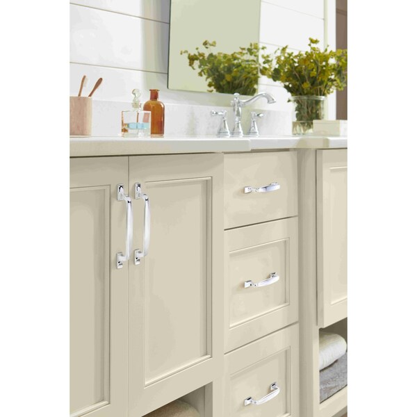 Amerock Highland Ridge 5-1/16 in 128 mm Center-to-Center Polished Chrome Cabinet Pull - BP5531926