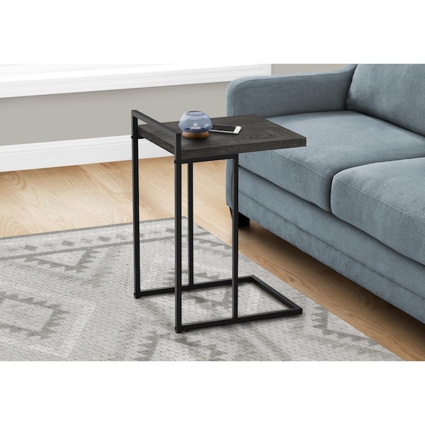Daphnes Dinnette 25 in. Reclaimed Wood Accent Table, Black - Black Metal - DA3070864