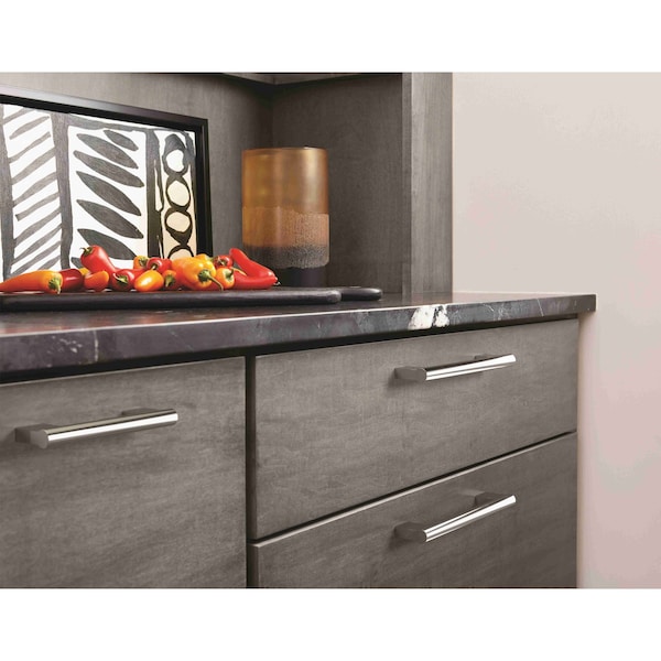 Amerock Versa 3-3/4 in 96 mm Center-to-Center Polished Chrome Cabinet Pull - BP3691226