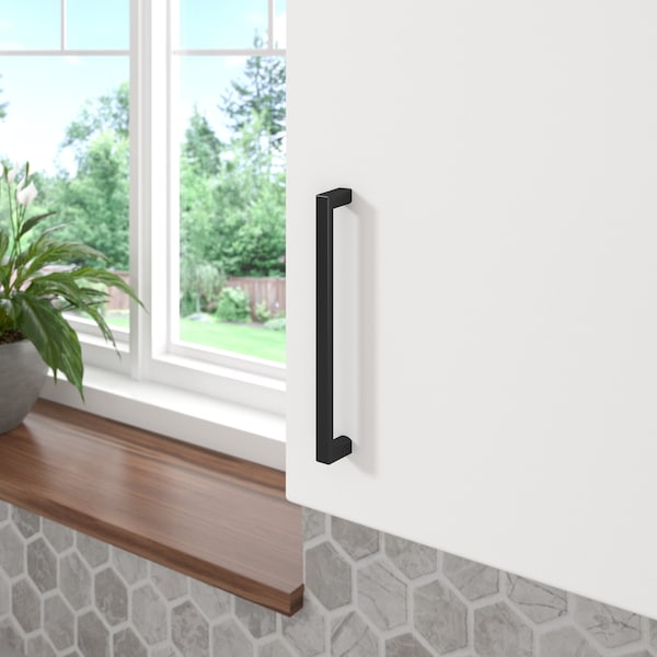 Richelieu Eglinton Collection 6-inch (152 mm) Matte Black Modern Rectangular Cabinet Pull - BP10746900