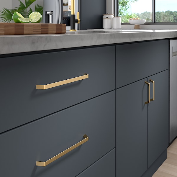 Richelieu 10 1/8 in (256 mm) Center-to-Center Champagne Bronze Contemporary Cabinet Pull - BP7348256CHBRZ