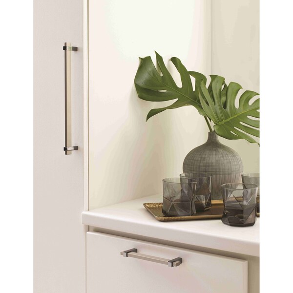 Amerock Mulino 5-1/16 in 128 mm Center-to-Center Silver Champagne/Black Nickel Cabinet Pull - BP36724SCBN