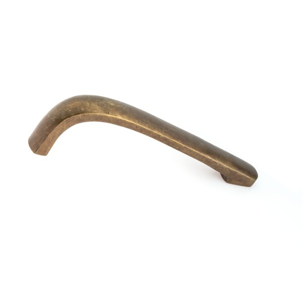 Richelieu 3 3/4 in (96 mm) Center-to-Center Copper Bronze Traditional Drawer Pull - MTPL375P1CPB