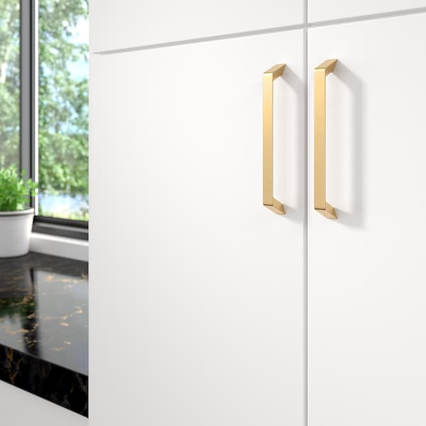 Richelieu 6 5/16-inch (160 mm) Center to Center Champagne Bronze Contemporary Cabinet Pull - BP7348160CHBRZ