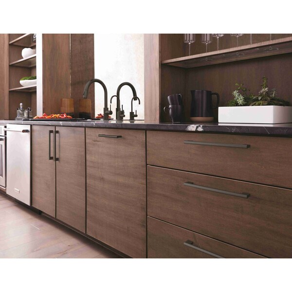 Amerock Versa 6-5/16 in 160 mm Center-to-Center Matte Black Cabinet Pull - BP36914FB