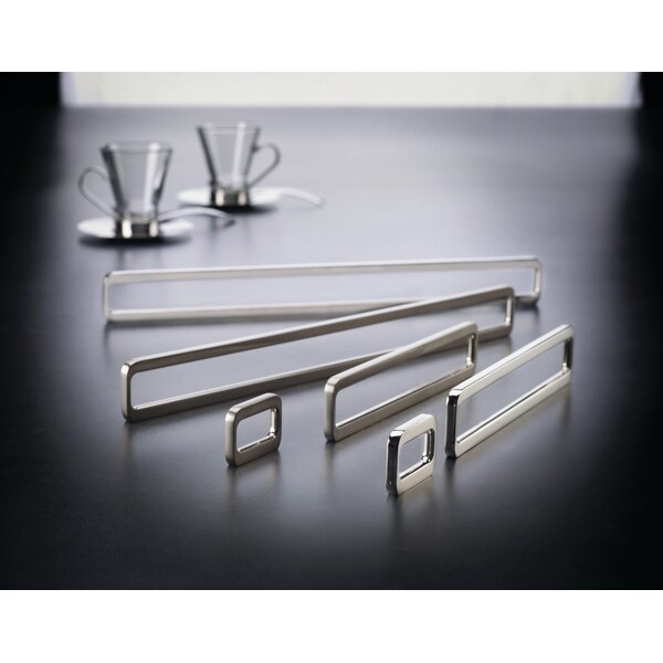 Richelieu 12 5/8 in (320 mm) Center-to-Center Polished Nickel Contemporary Cabinet Pull - 685320180