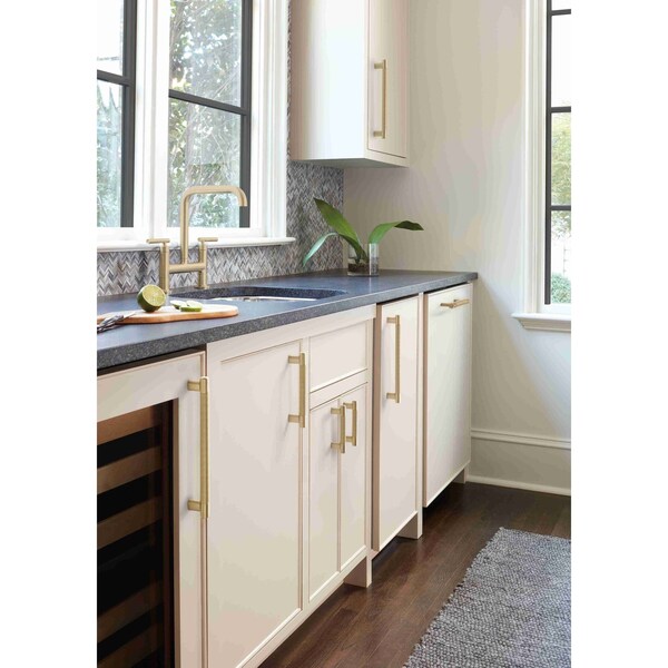 Amerock Bronx 3 in & 3-3/4 in 76mm & 96 mm Center-to-Center Golden Champagne Cabinet Pull - BP36557BBZ