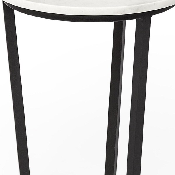 Homeroots 15 in. Round Marble Top Accent Table with Metal Frame, White & Black - 380683