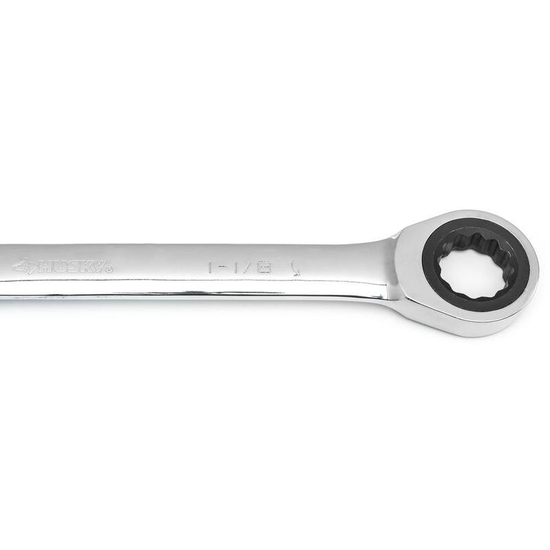 Husky 1-1/8 in. Ratcheting Combination Wrench (12-Point) - HRW1I18