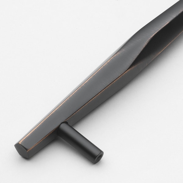 Gliderite Hardware 5-1/16 in. Center to Center Faceted Bar Pull Oil Rubbed Bronze - 4789-128-ORB-1