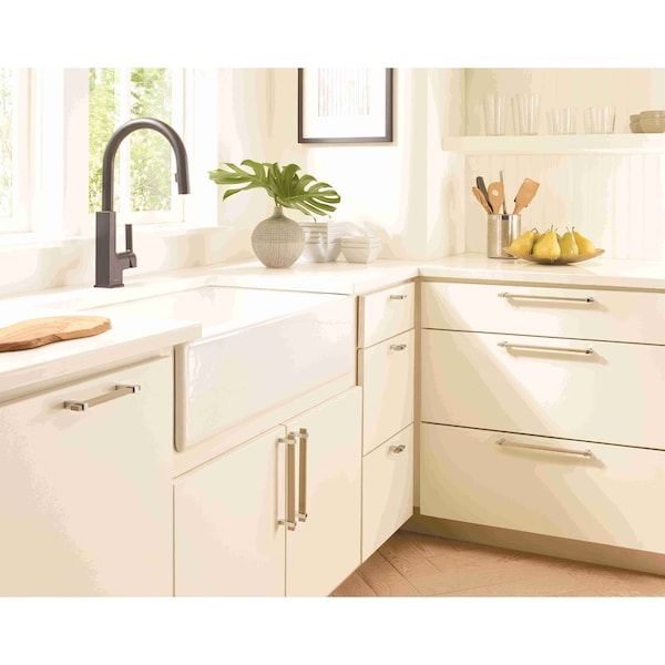 Amerock Mulino 5-1/16 in 128 mm Center-to-Center Silver Champagne/Polished Chrome Cabinet Pull - BP36724SC26