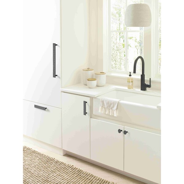 Amerock Kamari 10-1/16 in 256 mm Center-to-Center Gunmetal Cabinet Pull - BP36826GM