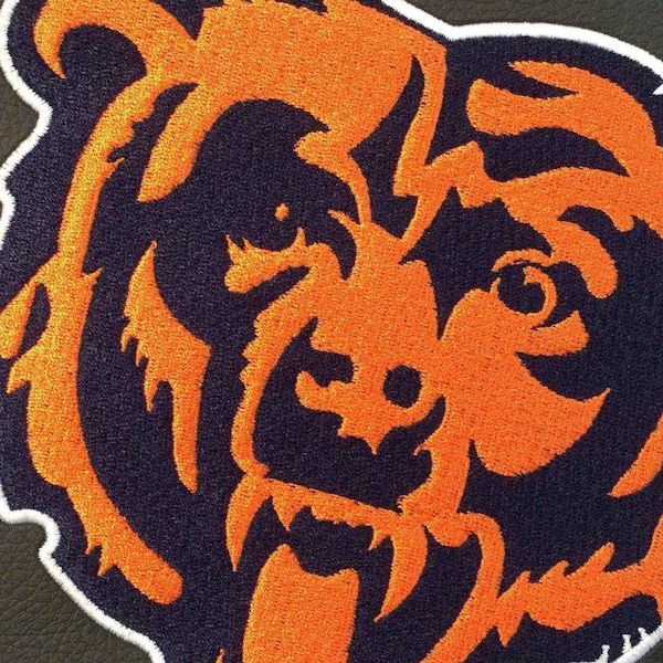 Dreamseat Stealth Power Plus Recliner with Chicago Bears Secondary Logo - XZ520823901CDSMHTUSBBLK-PSNFL20031
