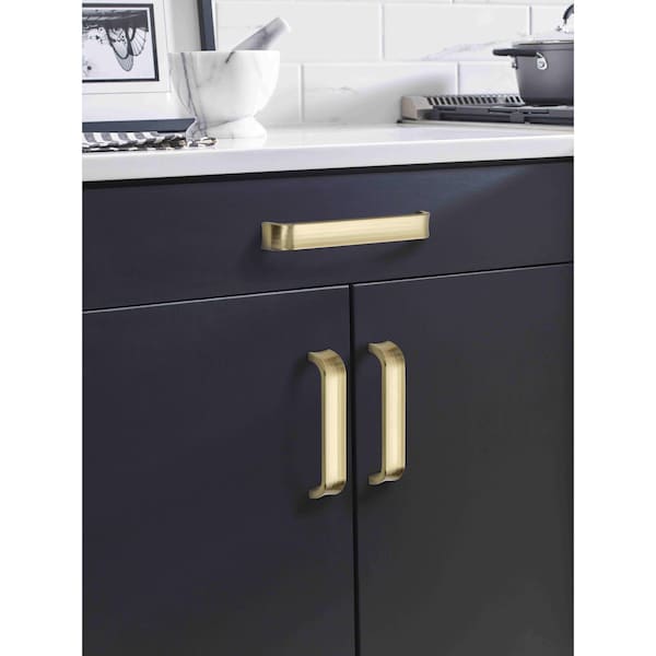 Amerock Concentric 7-9/16 in 192 mm Center-to-Center Golden Champagne Cabinet Pull - BP36815BBZ