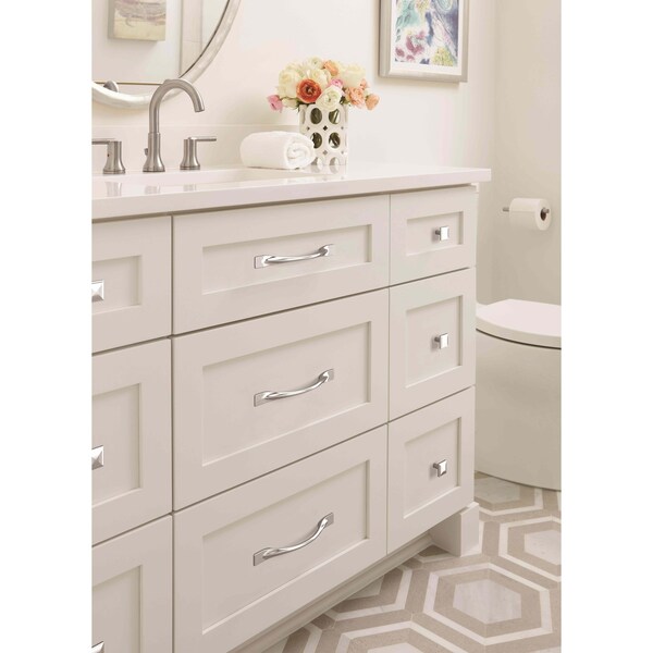 Amerock Uprise 5-1/16 in 128 mm Center-to-Center Polished Chrome Cabinet Pull - BP3691826