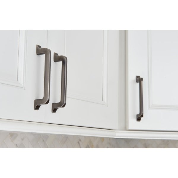 Jeffrey Alexander 128 mm Center-to-Center Brushed Pewter Callie Cabinet Pull - 839-128BNBDL