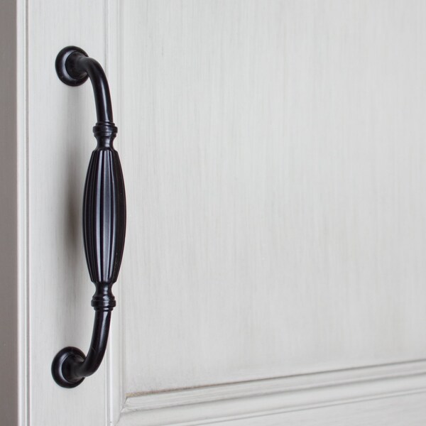 Gliderite Hardware 5 in. Center to Center Matte Black Fluted Cabinet Pull - 4046-MB, 25PK - 4046-MB-25