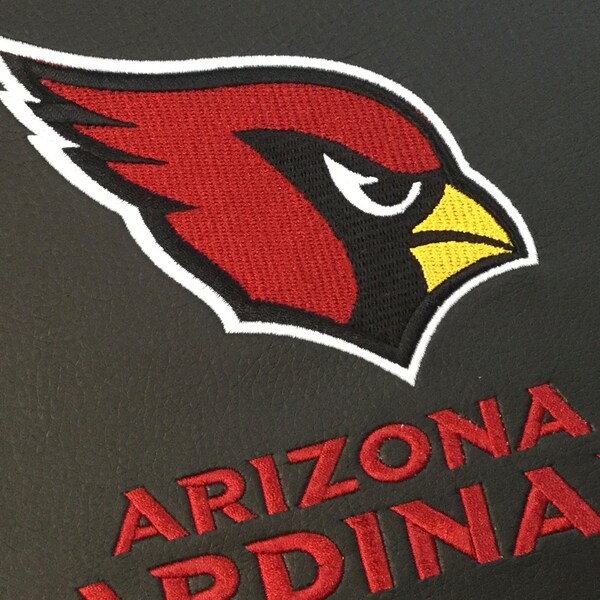 Dreamseat Stealth Power Plus Recliner with Arizona Cardinals Secondary Logo - XZ520823901CDSMHTUSBBLK-PSNFL20001