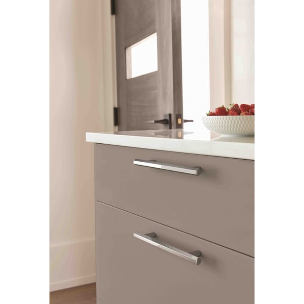 Amerock Caliber 5-1/16 in 128 mm Center-to-Center Polished Chrome Cabinet Pull - BP3687426