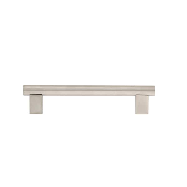 Richelieu 6 in (152 mm) Center-to-Center Brushed Nickel Contemporary Cabinet Pull - BP535556195