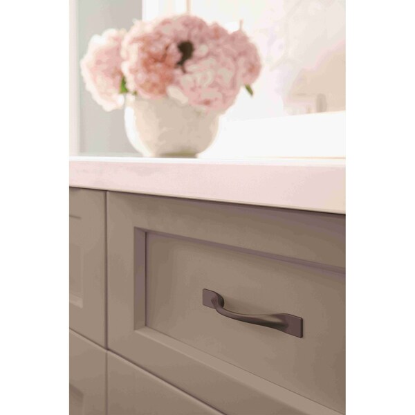 Amerock Uprise 3-3/4 in 96 mm Center-to-Center Matte Black Cabinet Pull - BP36917FB
