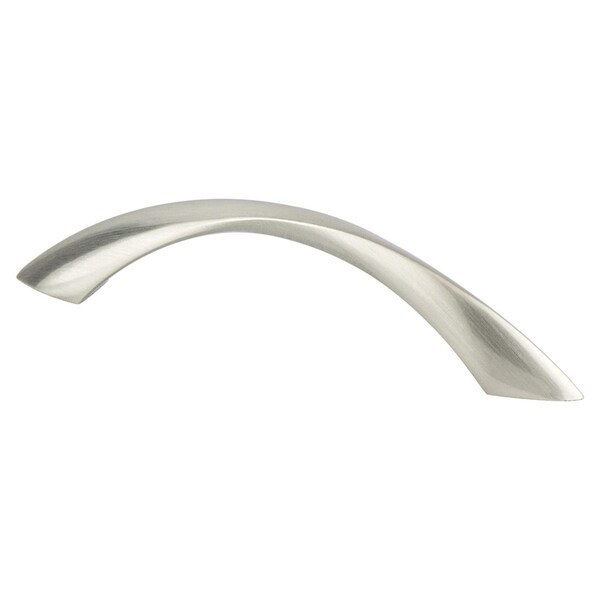 Berenson 96 x 129 mm CC Advantage Plus 6 Pull with Brushed Nickel - 9409-1BPN-P