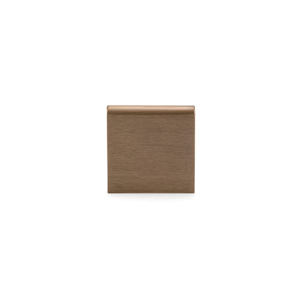 Richelieu 1 in (25 mm) Center-to-Center Champagne Bronze Contemporary Edge Cabinet Pull - BP969625CHBRZ