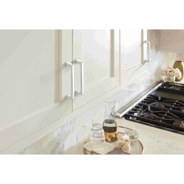 Amerock Blackrock 5-1/16 in 128 mm Center-to-Center Polished Chrome Cabinet Pull - BP5527726