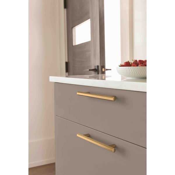 Amerock Caliber 5-1/16 in 128 mm Center-to-Center Champagne Bronze Cabinet Pull - BP36874CZ