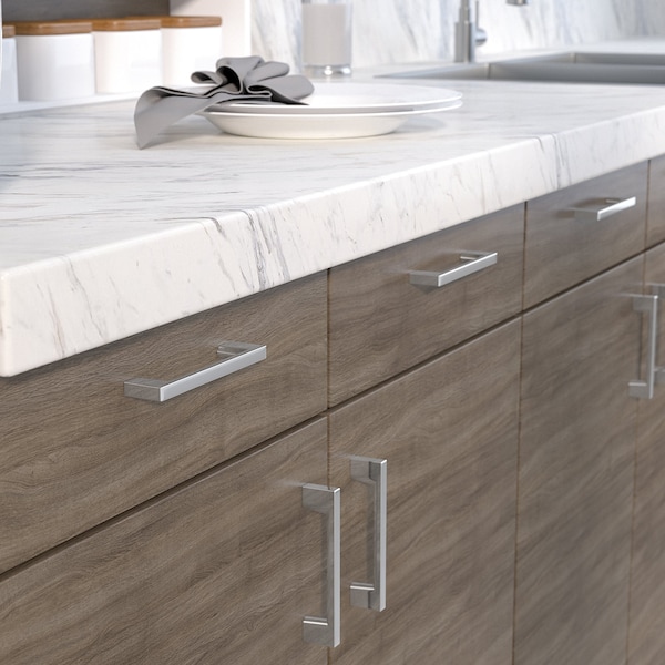 Richelieu 3 3/4 in (96 mm) Center-to-Center Chrome Contemporary Drawer Pull - BP816096140