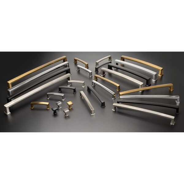 Richelieu 3 3/4-inch (96 mm) Center to Center Matte Black Transitional Cabinet Pull - BP867596900