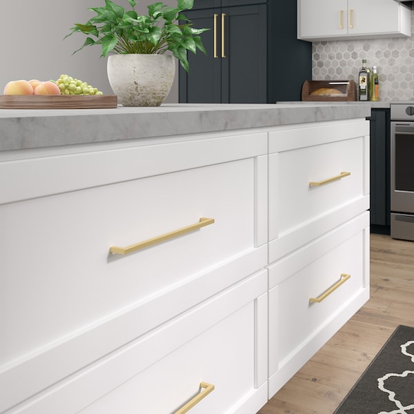 Richelieu Lambton Collection 12 5/8-inch (320 mm) Satin Brass Modern Rectangular Cabinet Pull - BP873320160