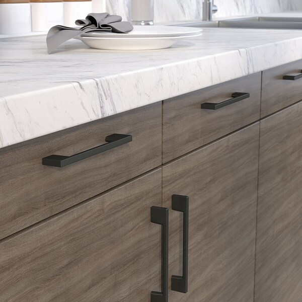 Richelieu 5 1/16 in (128 mm) Center-to-Center Matte Black Contemporary Cabinet Pull - BP8160128900