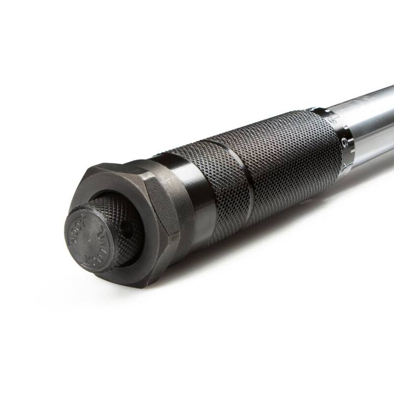 TEKTON 1/2 in. Drive Click Torque Wrench (10-150 ft.-lb.) - 24335