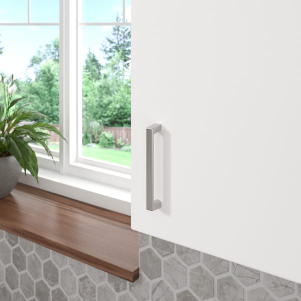 Richelieu Eglinton Collection 4-inch (102 mm) Brushed Nickel Modern Rectangular Cabinet Pull - BP1076195