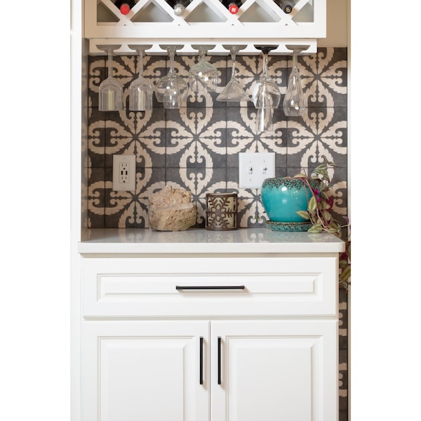 Elements By Hardware Resources 320 mm Center-to-Center Matte Black Square Stanton Cabinet Bar Pull - 625-320MB