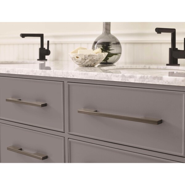 Amerock Separa 6-5/16 in 160 mm Center-to-Center Black Brushed Nickel Cabinet Pull - BP36735BBN