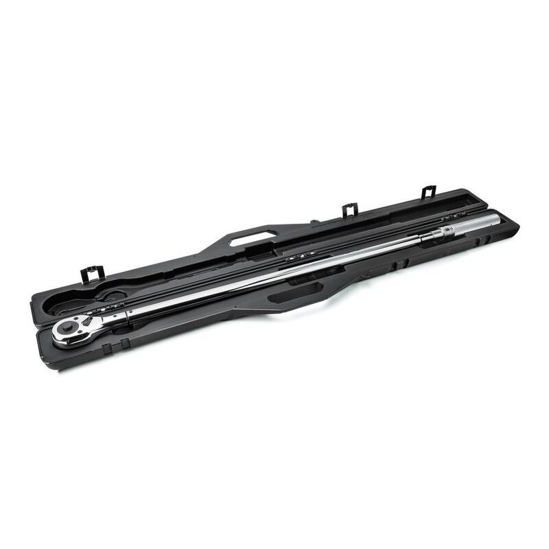 GEARWRENCH 1 in. Drive Micrometer Torque Wrench 150-700 ft/lbs. - 85067