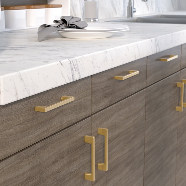 Richelieu 3 3/4 in (96 mm) Center-to-Center Champagne Bronze Contemporary Cabinet Pull - BP816096CHBRZ