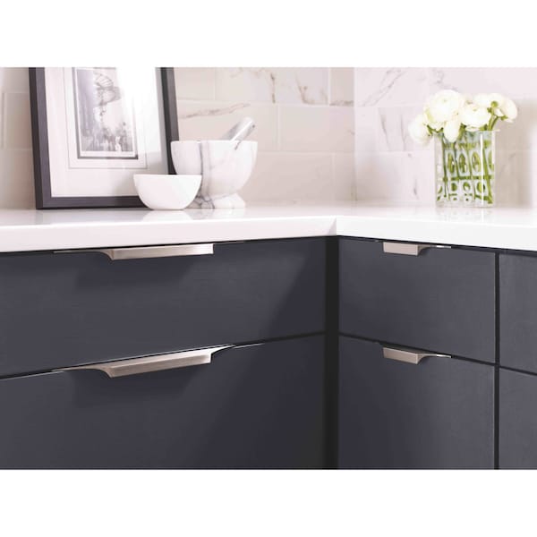 Amerock Extent 4-3/16 in 106 mm Center-to-Center Satin Nickel Cabinet Edge Pull - BP36750G10