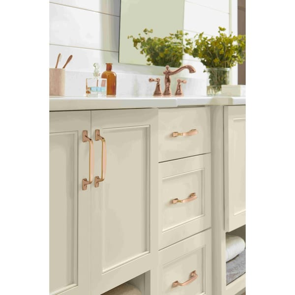 Amerock Highland Ridge 5-1/16 in 128 mm Center-to-Center Champagne Bronze Cabinet Pull - BP55319CZ