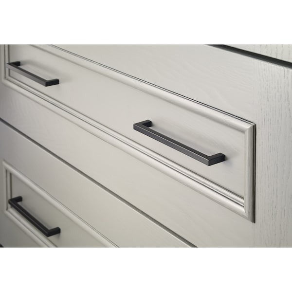 Elements By Hardware Resources 192 mm Center-to-Center Brushed Gold Square Stanton Cabinet Bar Pull - 625-192BG