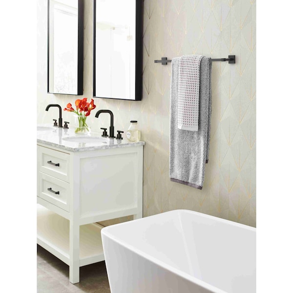 Amerock Appoint 5-1/16 in 128 mm Center-to-Center Matte Black Cabinet Pull - BP36760FB
